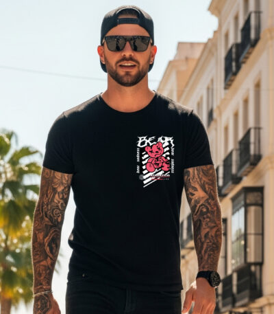 Camiseta Negra Unisex “Bear Attitude” – Estilo urbano con diseño de oso rojo