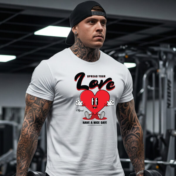 Camiseta Blanca Premium Unisex "Spread Your Love" – Diseño Urbano de Corazón Animado