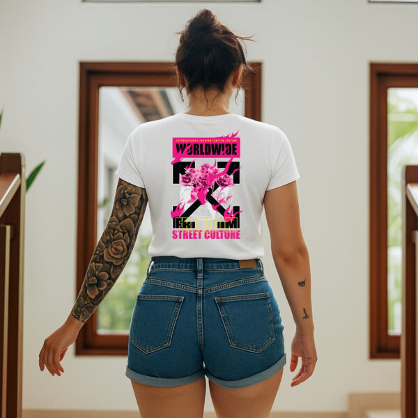 Camiseta Blanca Premium Unisex "Worldwide Freedom" – Diseño Street Culture en Rosa y Amarillo