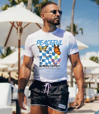 Camiseta Blanca «Peaceful Butterfly Effect» – Estilo Streetwear con Mariposas